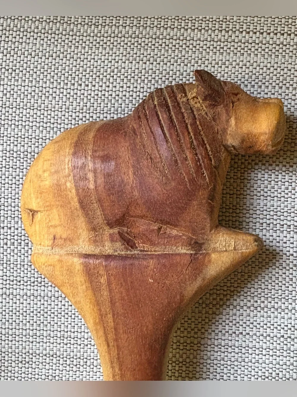Vtg Hand Carved African Wood Salad Servers Elephant Rhino Safari Spoon Fork Set